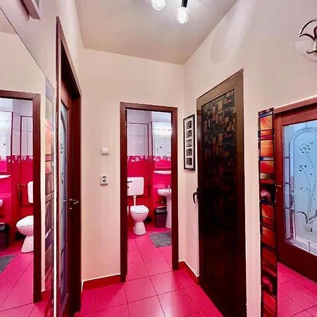 Victoriei Central Studio *